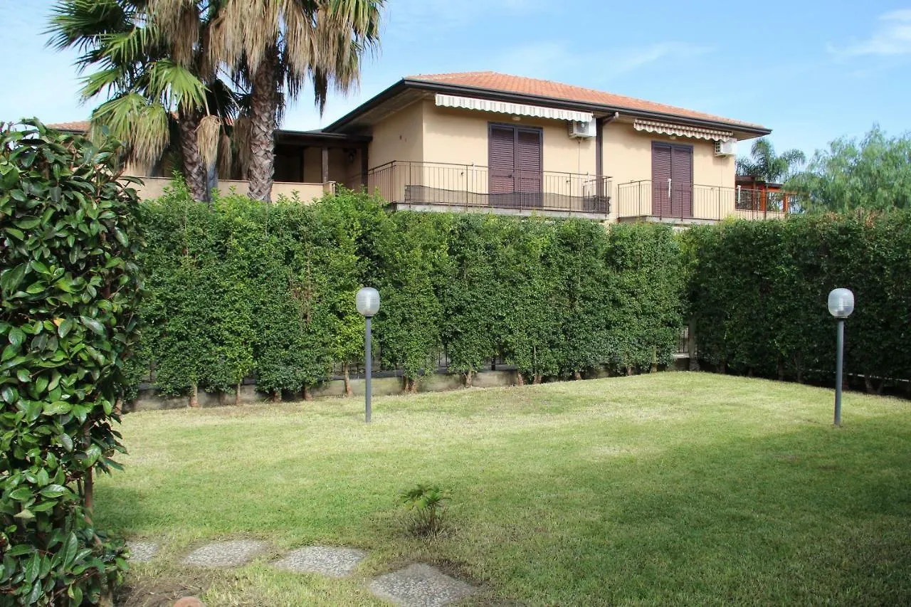 Villa Eleonora Mascali Italy